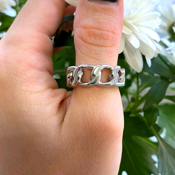 Sterling Silver 925 Curb Link Chain Ring - Picture 2 of 3